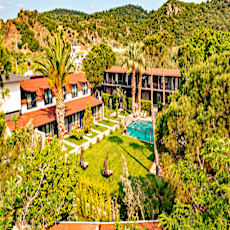 Assos Hunters Hotel Special Class +6